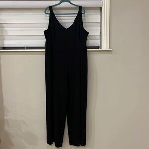 Women’s 2X Black V neck jumpsuit with straight leg